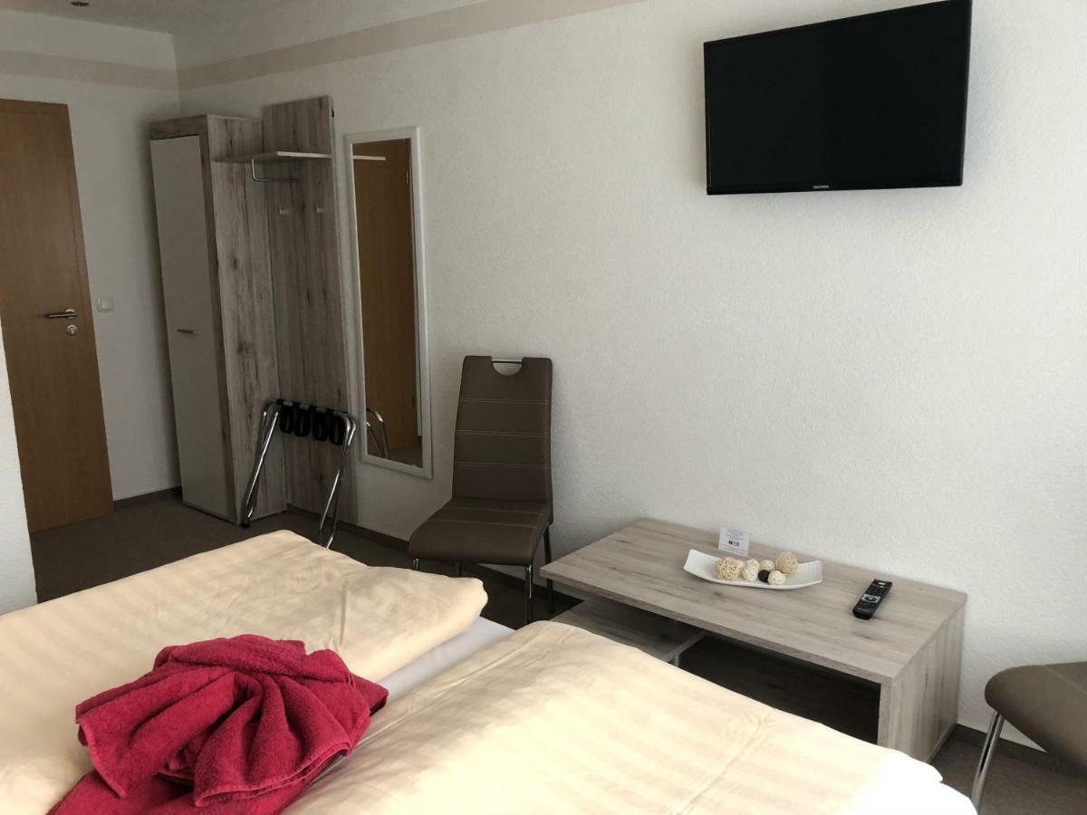 Pension & Gasthof Storchennest Gross Quassow Dış mekan fotoğraf